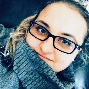 Meet your Posher, Karolina